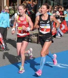 Zwei ASICS Athletinnen